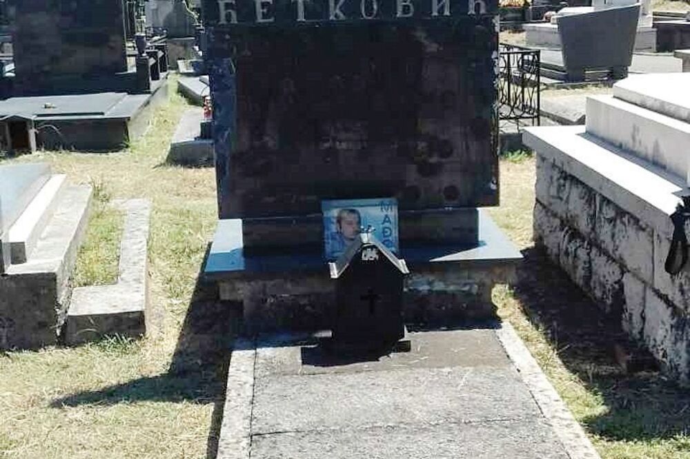grobnica Ćetković, Foto: Privatna arhiva