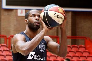 Budućnost dovela Amerikanca - Kajl Gibson u plavo-bijelom