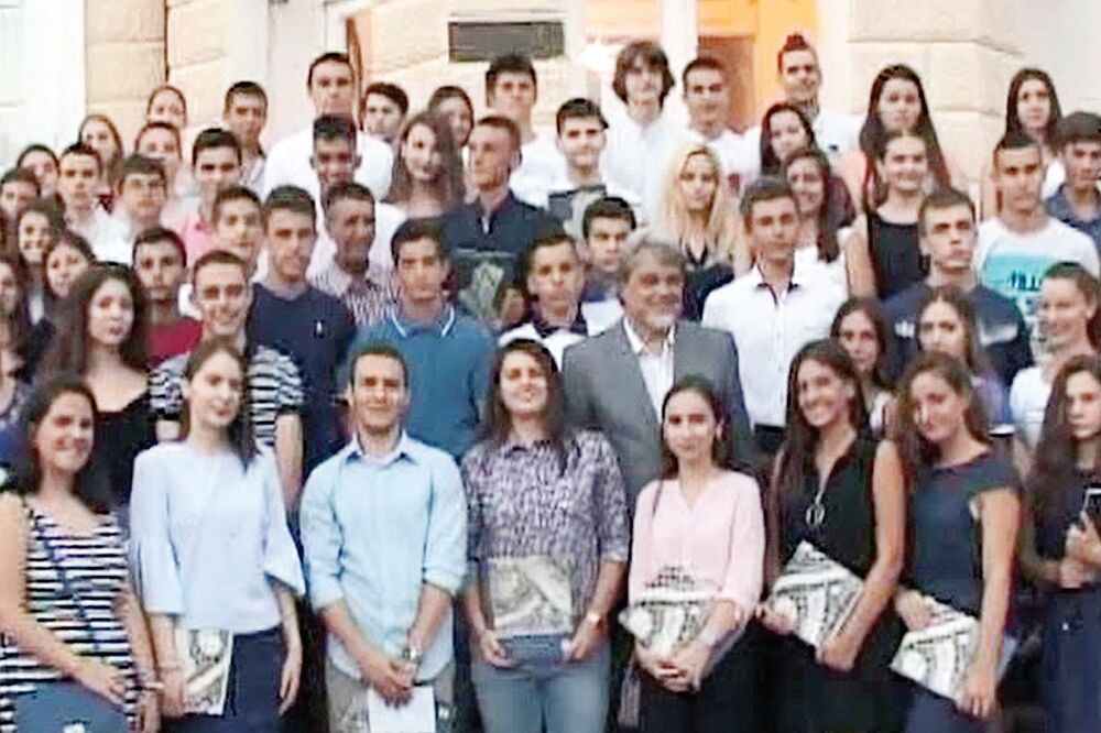 Bar luče, Foto: Studio Petović