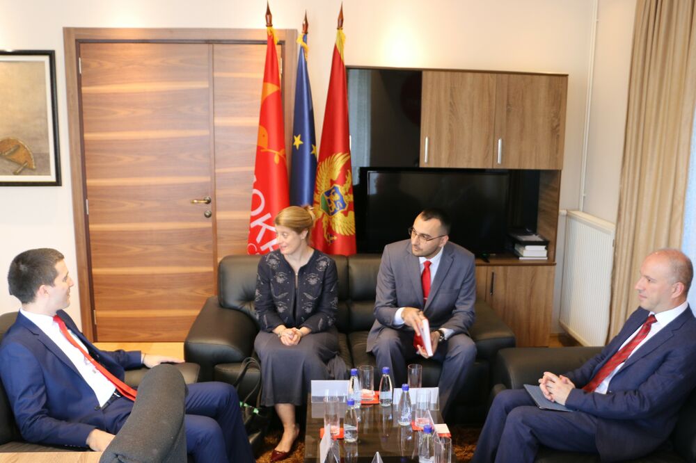 Alison Kemp, Aleksa Bečić, Foto: Demokrate