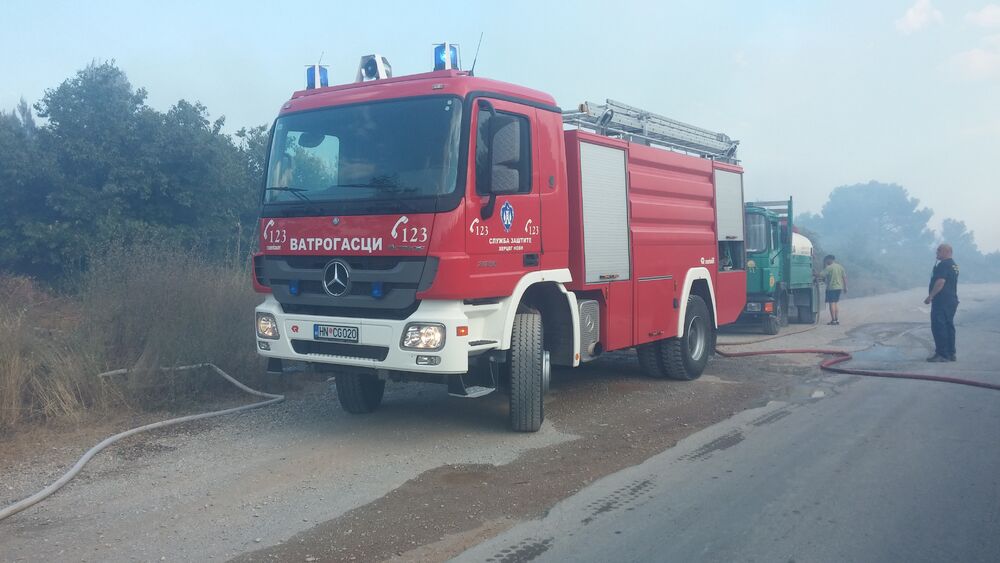 Plavi horizonti požar