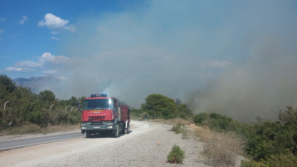 Plavi horizonti požar
