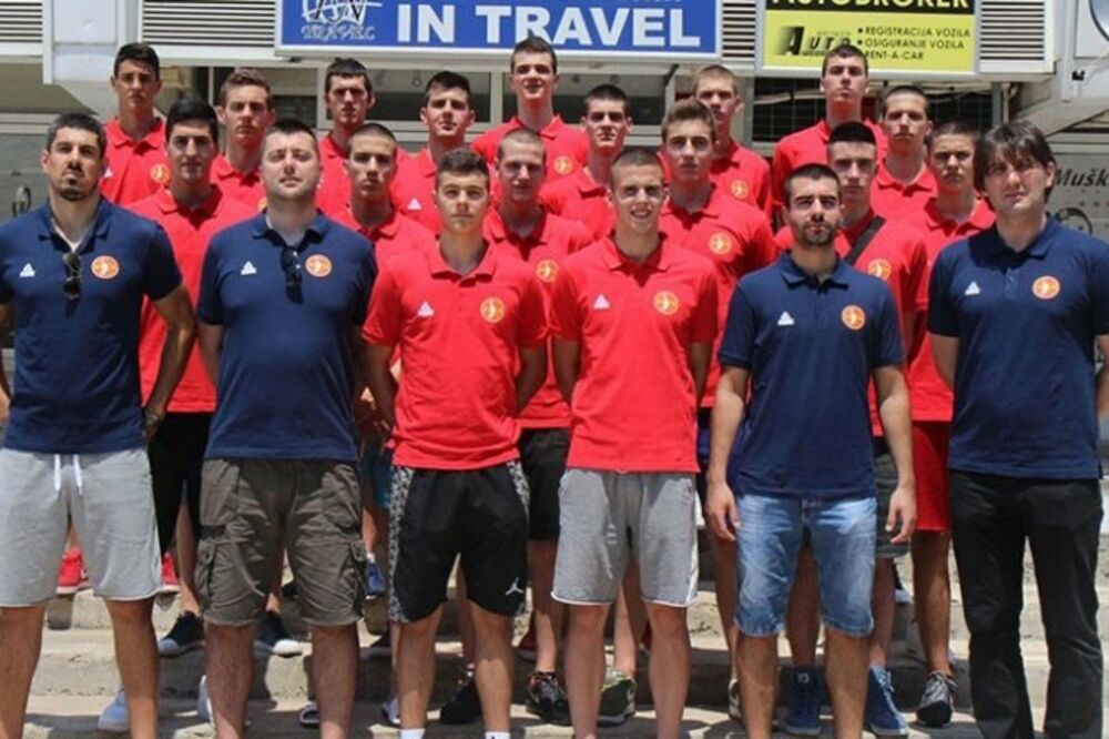 Juniorska košarkaška reprezentacija, Foto: KSCG