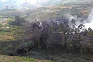 Indonezija: Pao helikopter u blizini erupcije vulkana, osam...