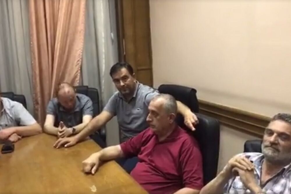 DF, skupština, Foto: Screenshot (Facebook)