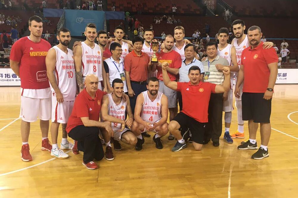 Košarkaška reprezentacija Erste lige, Foto: KSCG