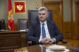 SMCG uputio apel Brajoviću: Omogućite novinarskim ekipama da u...