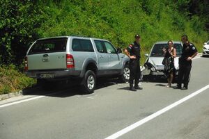 U udesu na putu Slijepač most-Mojkovac učestvovalo pet vozila: Tri...