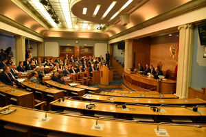 Cenzura u Skupštini: Novinarima zabranjeno snimanje početka...