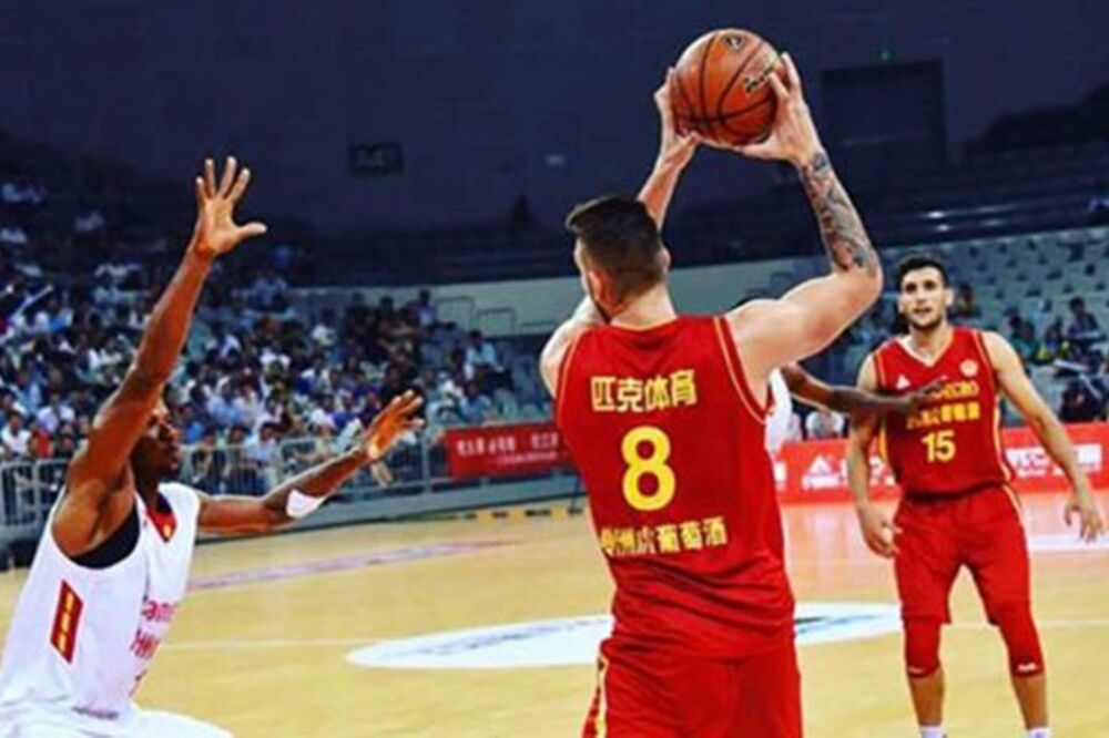 Erste košarkaška reprezentacija, Foto: KSCG