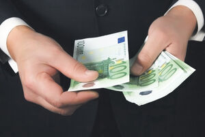 Počelo suđenje Nikšićanima za šverc narkotika: Žurka je uvijek kad...