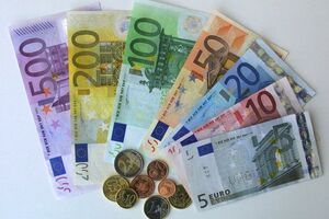 Češka policija provjerava sumnjive milione eura iz ČEZ-a kosovskom...