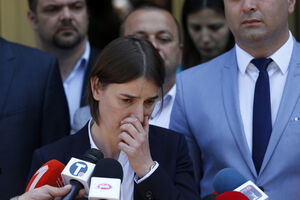 AP: Gej premijerka na čelu proruske vlade u Srbiji