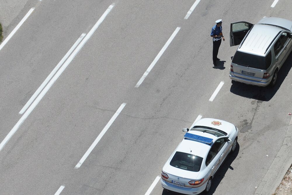 kontrola policija, Foto: Savo Prelević