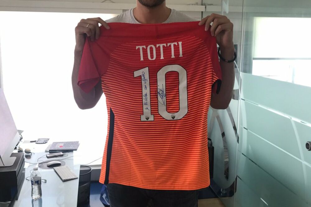 vučević, Foto: Twitter