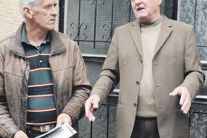 Dakićevci nezadovoljni odgovorom iz Vlade: O isplati da pitaju...