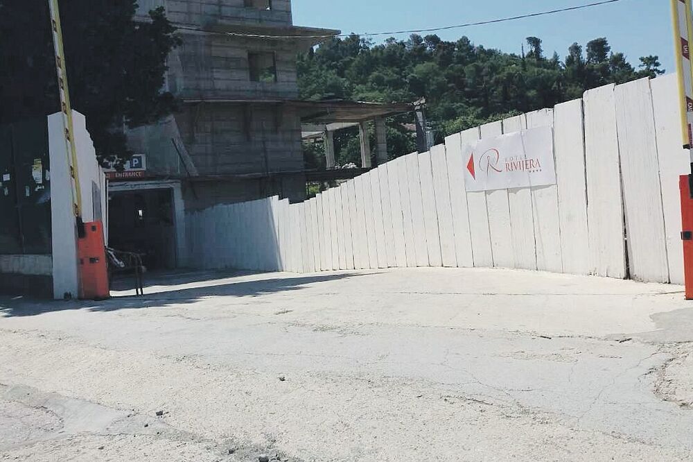 Petrovac hotelski kompleks cijev, Foto: Privatna arhiva