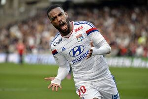 Arsenal pregovara sa Lionom, meta Lakazet