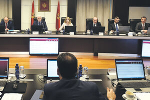 Hrana pod većom lupom države