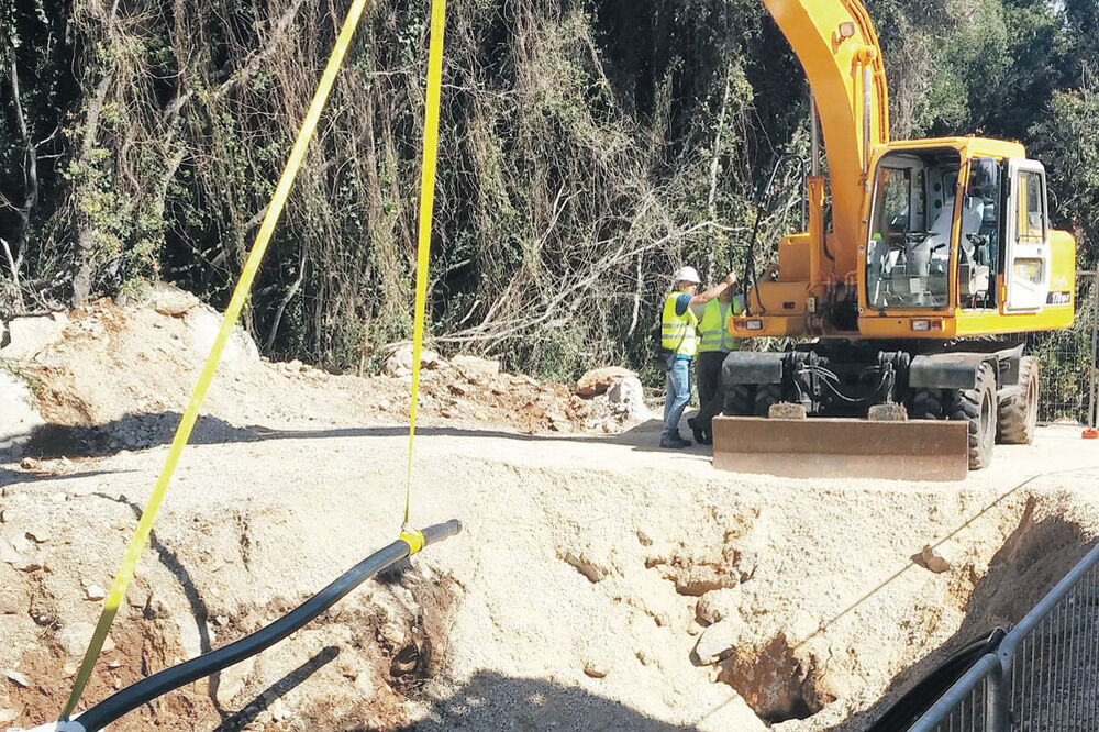 podvodni kabl, podmorski kabl, terna, CGES, Foto: Siniša Luković