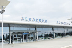 Od danas letovi na liniji Podgorica - Atina