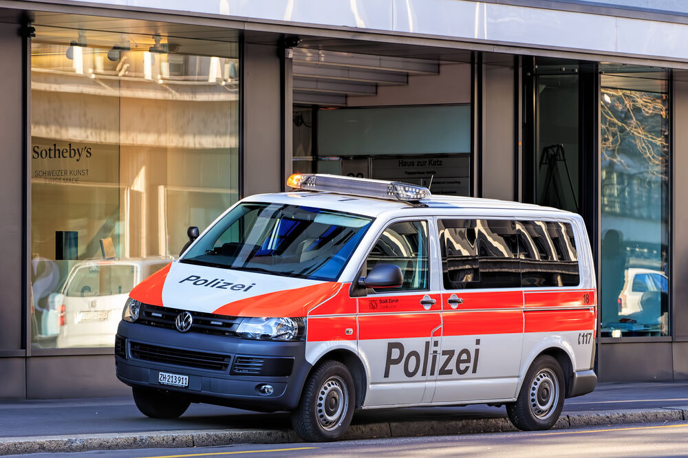 Švajcarska, policija, Foto: Shutterstock