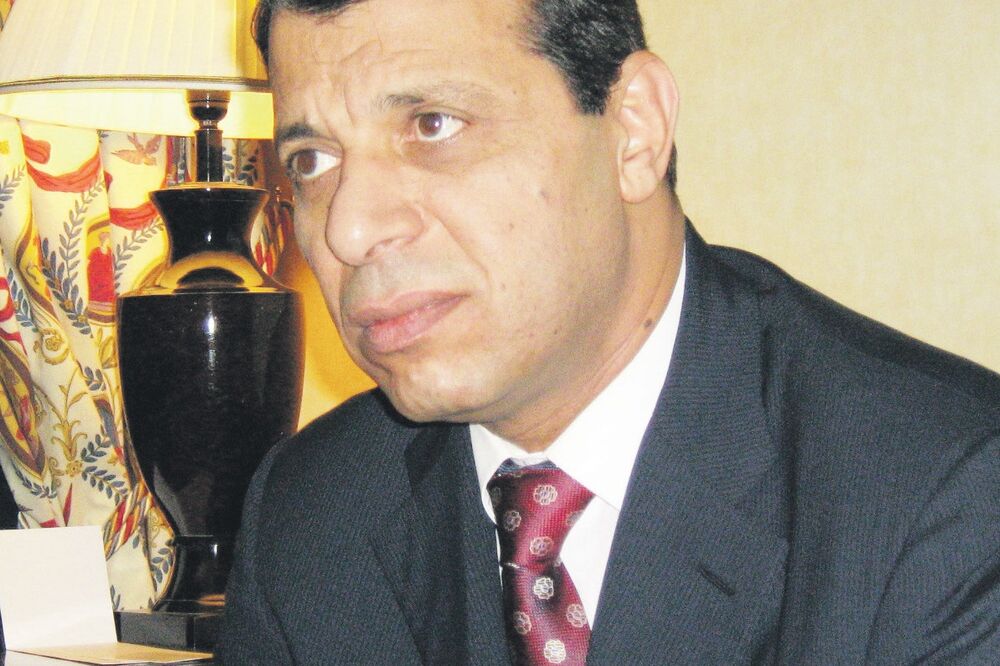 Muhamed Dahlan (Novina)