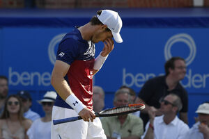 Marej izgubio od anonimca, Federerov prvijenac na travi