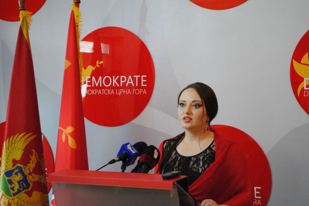 Valentina Minić, Foto: Demokratska Crna Gora