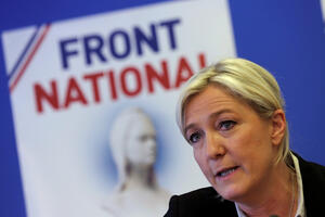 Ukinut poslanički imunitet Marin Le Pen
