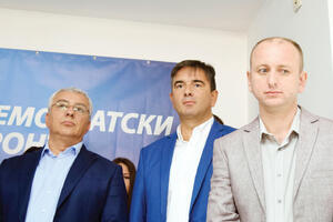 O povratku DF-a u parlament: Ne štete bojkotu jer nema pomaka