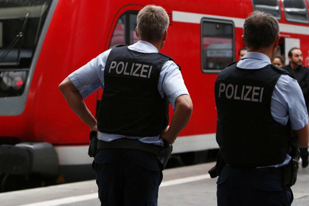 Minhen policija, Njemačka policija, Foto: Twitter.com