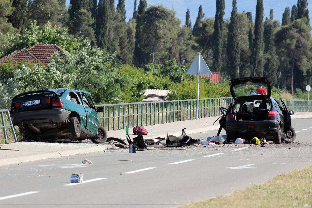 nesreća, Golubovci, Foto: Filip Roganović
