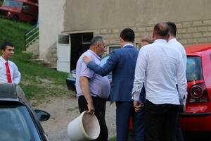 Demokrate: DPS se ne ustručava od zloupotrebe lošeg položaja...