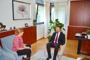 Kemp: Crnogorsko pristupanje NATO značajan korak na putu prema...