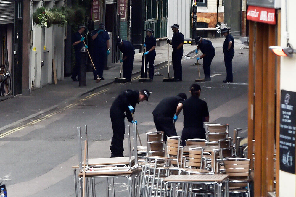 Velika Britanija policija, Foto: Reuters