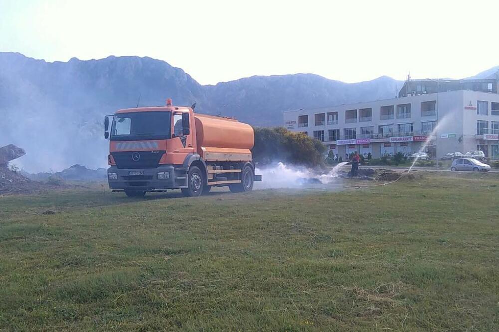 Požar, Bar, Foto: Radomir Petrić