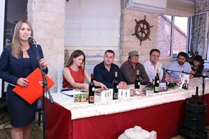 Fešta o vinu u Sutomoru