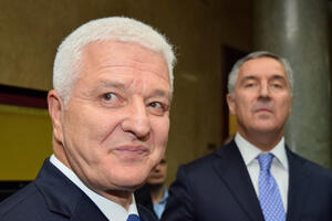 DPS: Ne pomažu ni ruski prevaranti, Crna Gora ulazi u NATO