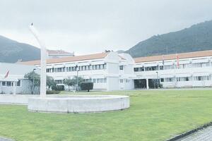 Polovina službenika Opštine Budva bila na bolovanju