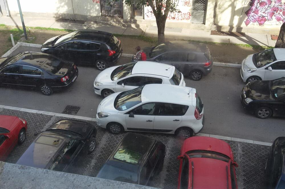 Blokiranje parkinga, Foto: Nikola Nikolić