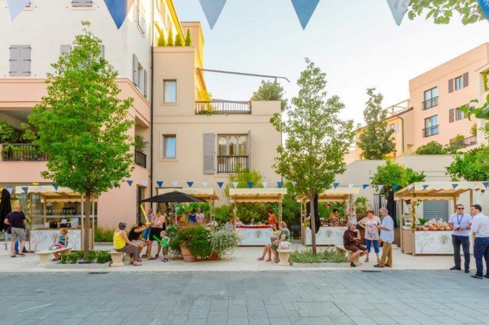 Pijaca domaćih proizvoda, Foto: Siniša Luković