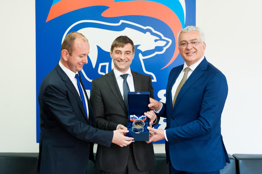 Milan Knežević, Sergej Železnjak, Andrija Mandić, Foto: Demokratski front