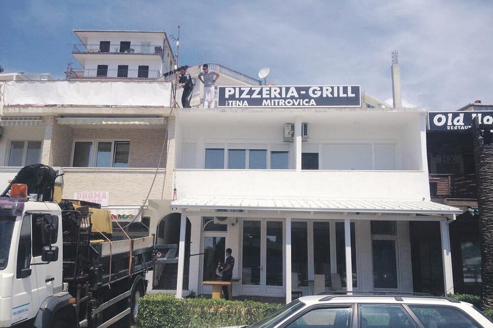 Ulcinj, Pristan rušenje, Foto: Samir Adrović