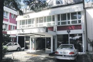 Na crnoj listi Poreske uprave preko 145 miliona duga