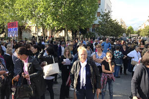 Sjutra protest majki ispred Skupštine