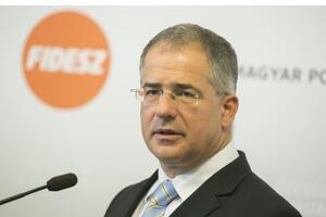 Keša: Soroš bi da Evropa primi nekoliko miliona migranata koji bi...