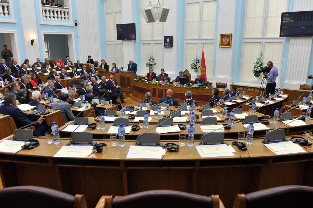 Skupština Crne Gore, Cetinje, Foto: Savo Prelević