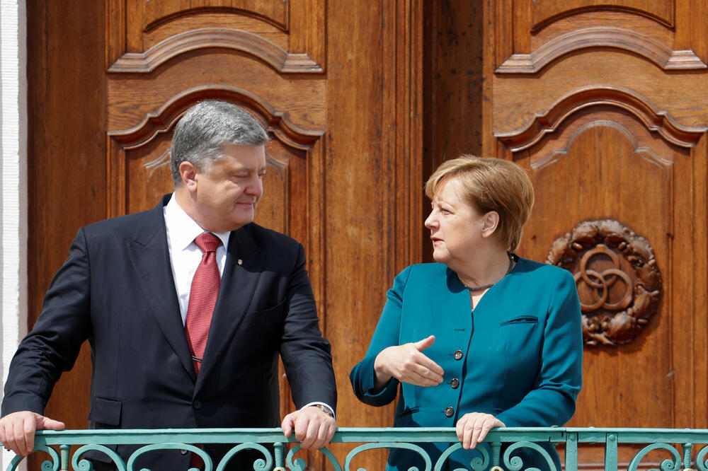Petro Porošenko, Angela Merkel, Foto: Reuters