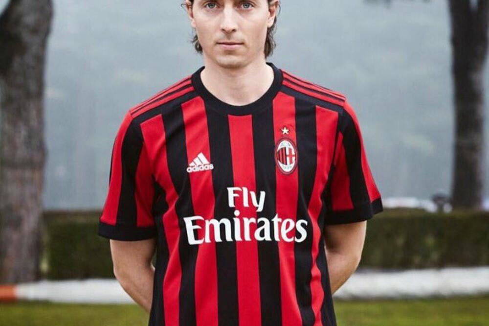 Montolivo novi dres Milana, Foto: Twitter